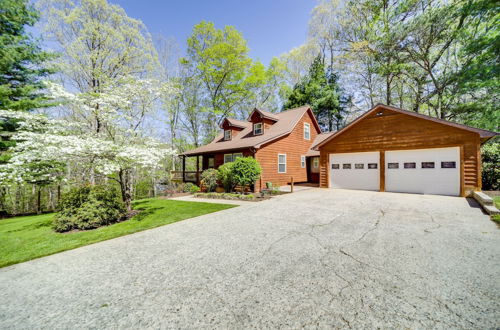 Photo 29 - Peaceful Candler Cabin w/ Private Hot Tub