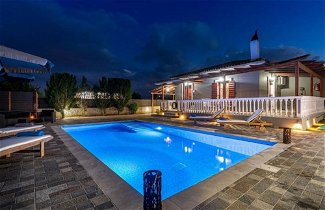 Foto 1 - Villa Bora With Private Pool