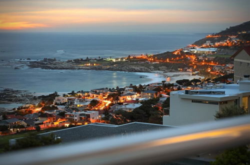 Photo 10 - Upper House - Camps Bay