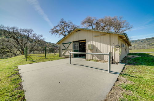 Photo 16 - Stunning Hopland Vacation Rental w/ Pool & Hot Tub