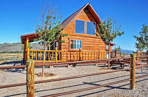 Foto 20 - Remote Antimony Log Cabin w/ Green Meadow Views