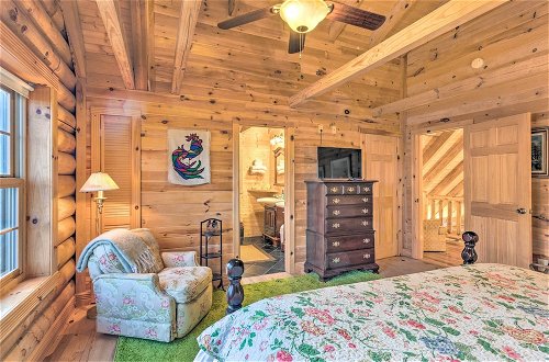 Photo 24 - Superb Linville Mountain Cabin w/ Wraparound Decks