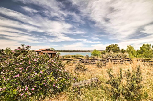 Foto 3 - Idyllic Dolores Cabin w/ Fire Pit & Lake Views