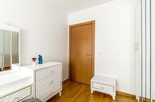 Photo 16 - Bright and Centrally Located Flat in Sisli