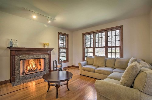 Foto 7 - Family Getaway w/ Fireplace in Sherman on 4 Acres