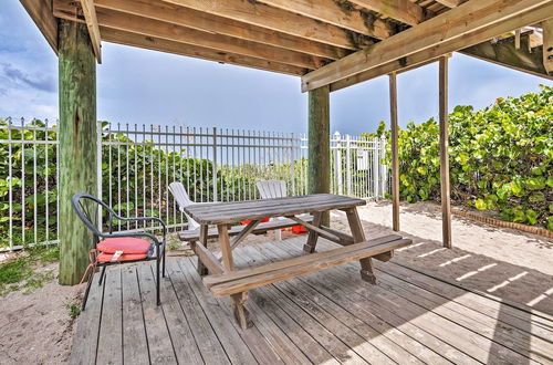 Photo 4 - Jensen Beach Escape w/ Patio - Walk to Beach