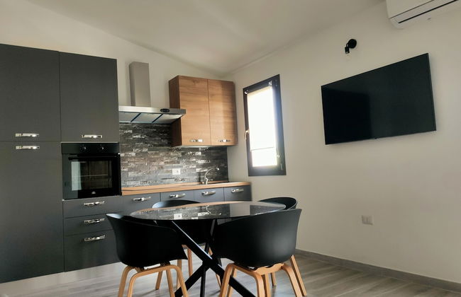 Suite Apartments Porto Pino I4mori - Foto 12