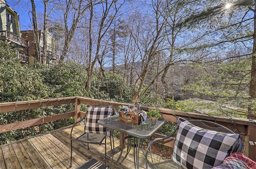 Photo 17 - Charming Mountain Townhome w/ Deck, Fireplace