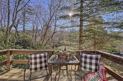 Photo 4 - Charming Mountain Townhome w/ Deck, Fireplace