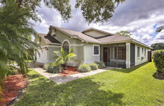 Photo 1 - Lakefront Brandon Home w/ Patio & Screened Lanai