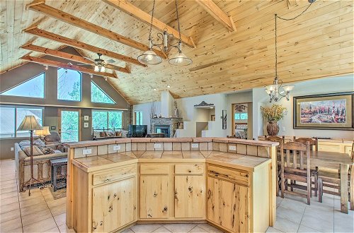 Foto 9 - Stunning Angel Fire Cabin w/ Private Hot Tub