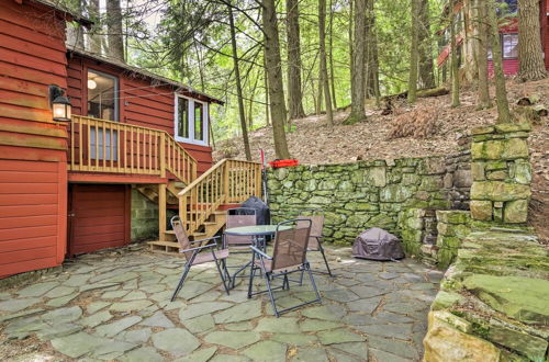 Foto 1 - Rustic Berkshires Cottage at Lake Buel w/ Kayaks