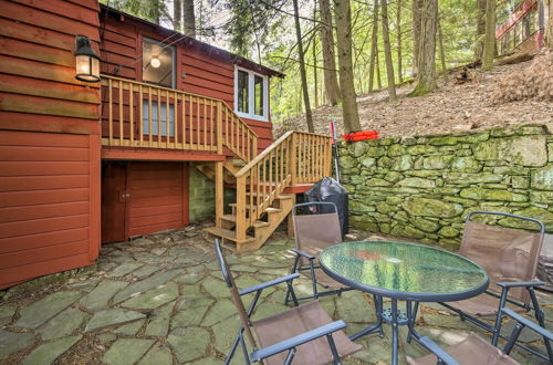 Photo 2 - Rustic Berkshires Cottage at Lake Buel w/ Kayaks