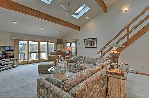 Photo 28 - Grand Lakefront Home w/ Dock in The Hideout