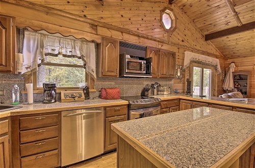 Photo 13 - Pet-friendly Raystown Lakefront Cabin w/ BBQ Grill