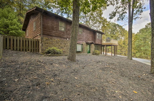 Photo 11 - Pet-friendly Raystown Lakefront Cabin w/ BBQ Grill
