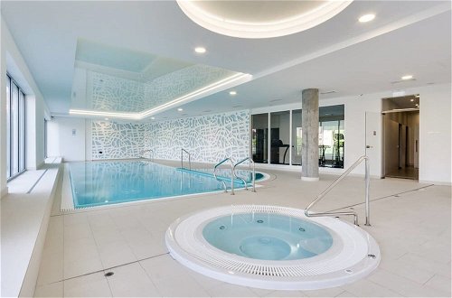 Photo 13 - Waterlane Swimming Pool Sauna Fitness Included in the Offer