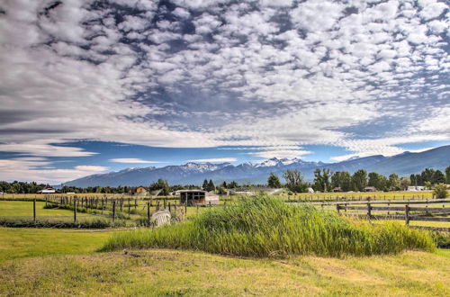 Photo 3 - Rustic Hamilton Farmhouse: Stunning Mtn Views