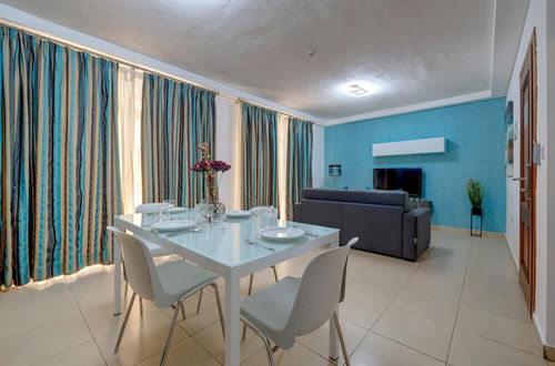 Photo 10 - 1 Bedroom Apartment Sliema Tigne Suites