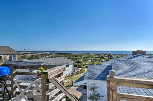 Photo 19 - Fernandina Cottage: Deck, Direct Beach Access