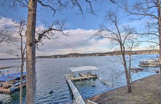 Foto 1 - Sunrise Beach Cottage w/ Dock & Boat Launch