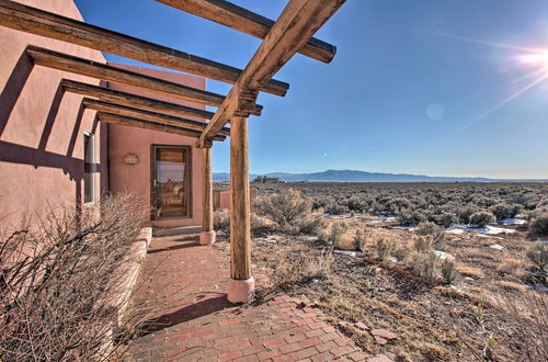 Foto 8 - Southwest Home w/ 360-degree Mtn View, Ski Nearby