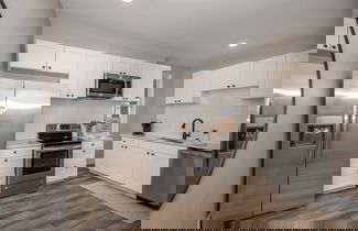 Foto 3 - The Luxe Spot 1
