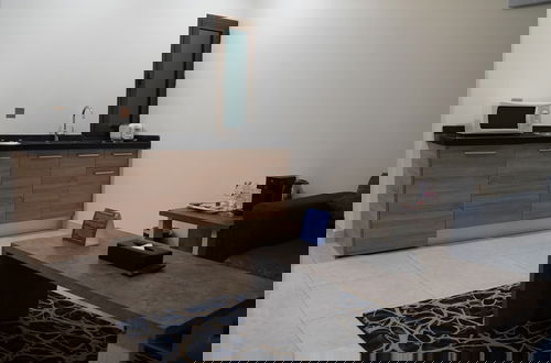 Photo 16 - Mabeet Al-Khobar Served Apartment