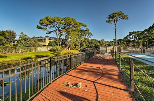 Photo 38 - Sarasota Oasis w/ Lanai & Community Hot Tub