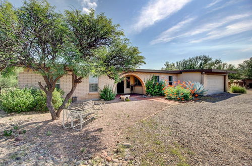 Photo 11 - Stylish Tucson Home w/ Patio & Private Pool