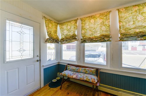 Photo 19 - Wildwood Apartment - Porch & Enclosed Sunroom