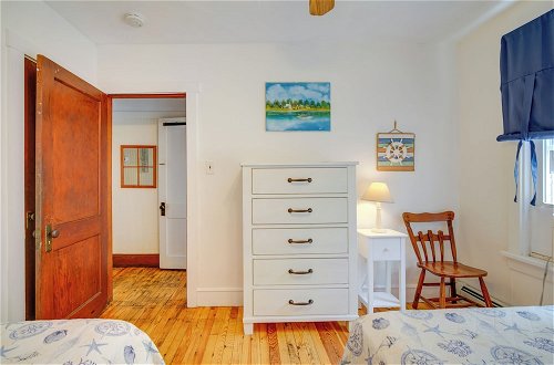 Photo 25 - Wildwood Apartment - Porch & Enclosed Sunroom