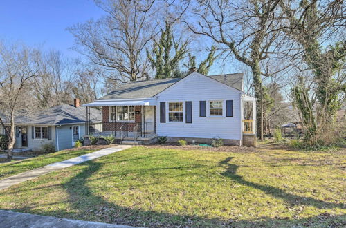 Photo 13 - Mid-century Modern Cottage in Ardmore Area