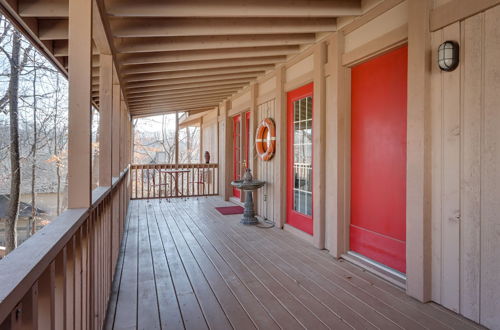 Photo 21 - Osage Beach Home: Screened Porch, Resort Amenities