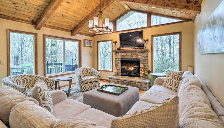 Photo 1 - Idyllic Newland Cottage w/ Spacious Deck, Fire Pit