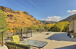 Photo 1 - Lava Hot Springs Studio W/views - Walk to River