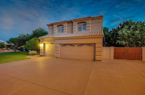 Foto 2 - Elegant Chandler Retreat w/ Heated Pool + Fire Pit