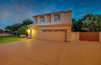 Photo 2 - Chandler Retreat w/ Heated Pool & Fire Pit