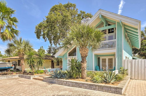 Photo 28 - Cape Canaveral Cottage w/ Pool - Walk to Beach