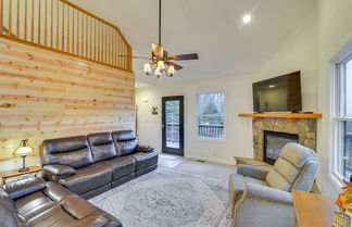 Photo 1 - 'the Eagles Nest at Alpine' Cabin w/ Fireplace