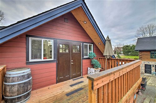 Foto 11 - Modern Edgewood Home Near Tacoma w/ Deck