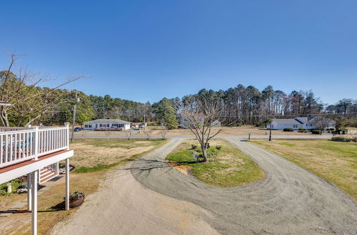 Photo 14 - Welcoming Cottage w/ Outdoor Pool & Water Views