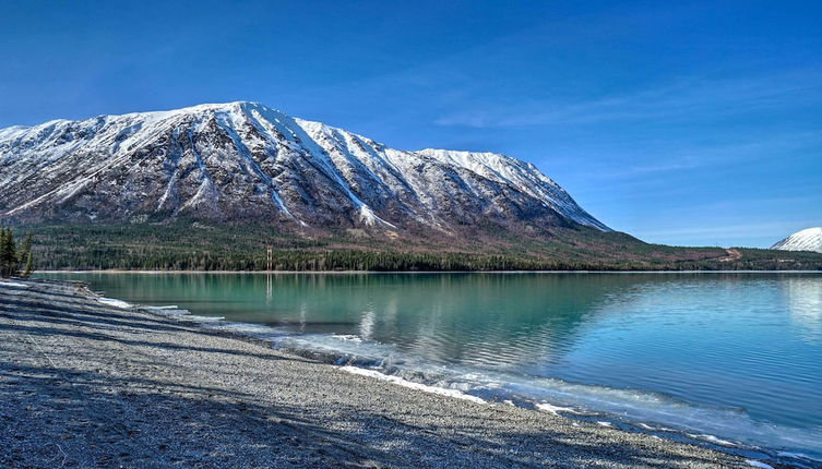 Foto 1 - Peaceful Mountain-view Home - Walk to Kenai Lake