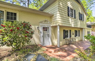 Foto 3 - Bright Cary Home With Deck < 15 Mi to Raleigh