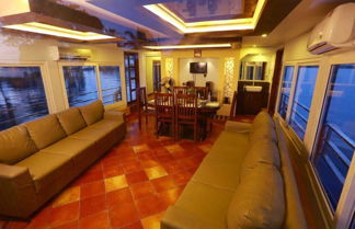 Foto 2 - Double Decker Houseboat