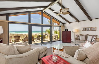 Foto 1 - Gulf Front 3bd/2ba Home With Private Beach Access