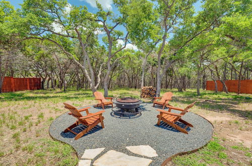 Foto 39 - 'live Oak Retreat' w/ Game Room & Fenced Yard