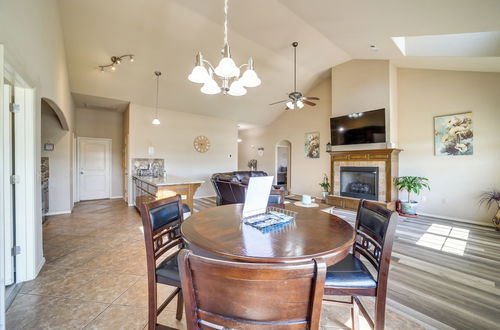 Photo 9 - Central Bentonville Home With Fenced Yard