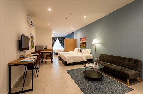 Photo 34 - The Signature Serviced Suites Puchong