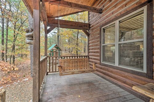 Foto 34 - Expansive Broken Bow Cabin - Tranquil Setting